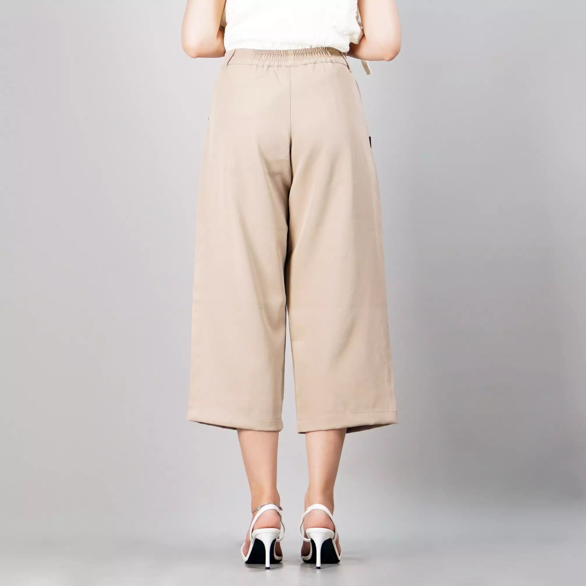 MONICA Celana 3/4 Wanita Celana Cropped Pants Celana Wide Leg - KHAKI