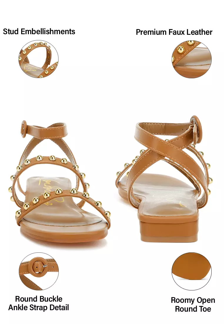 Sandal Datar Tali Pergelangan Kaki Bertabur dalam Warna Tan