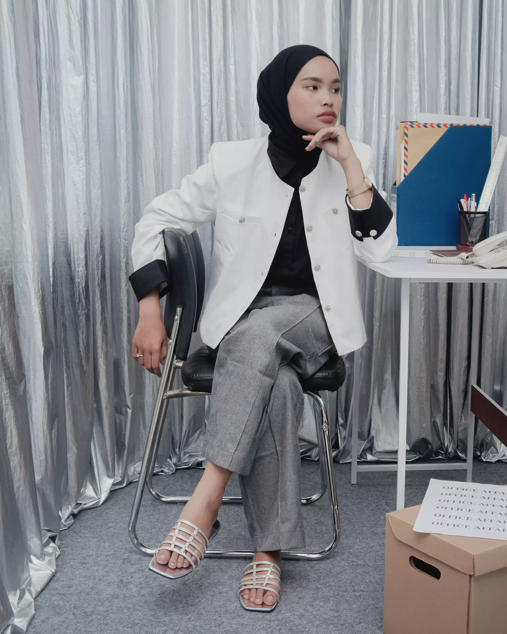 Madeline Flat Sandals in Silver