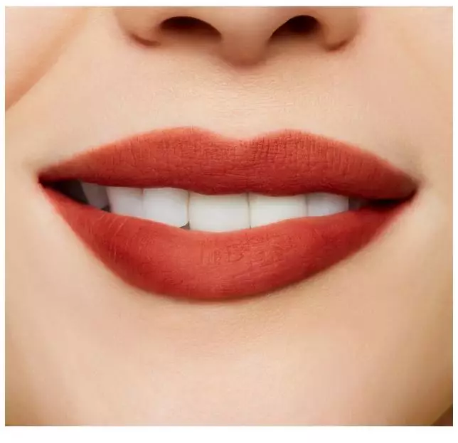 MAC Powder Kiss Liquid Lip Color- Marrakesh-Mere