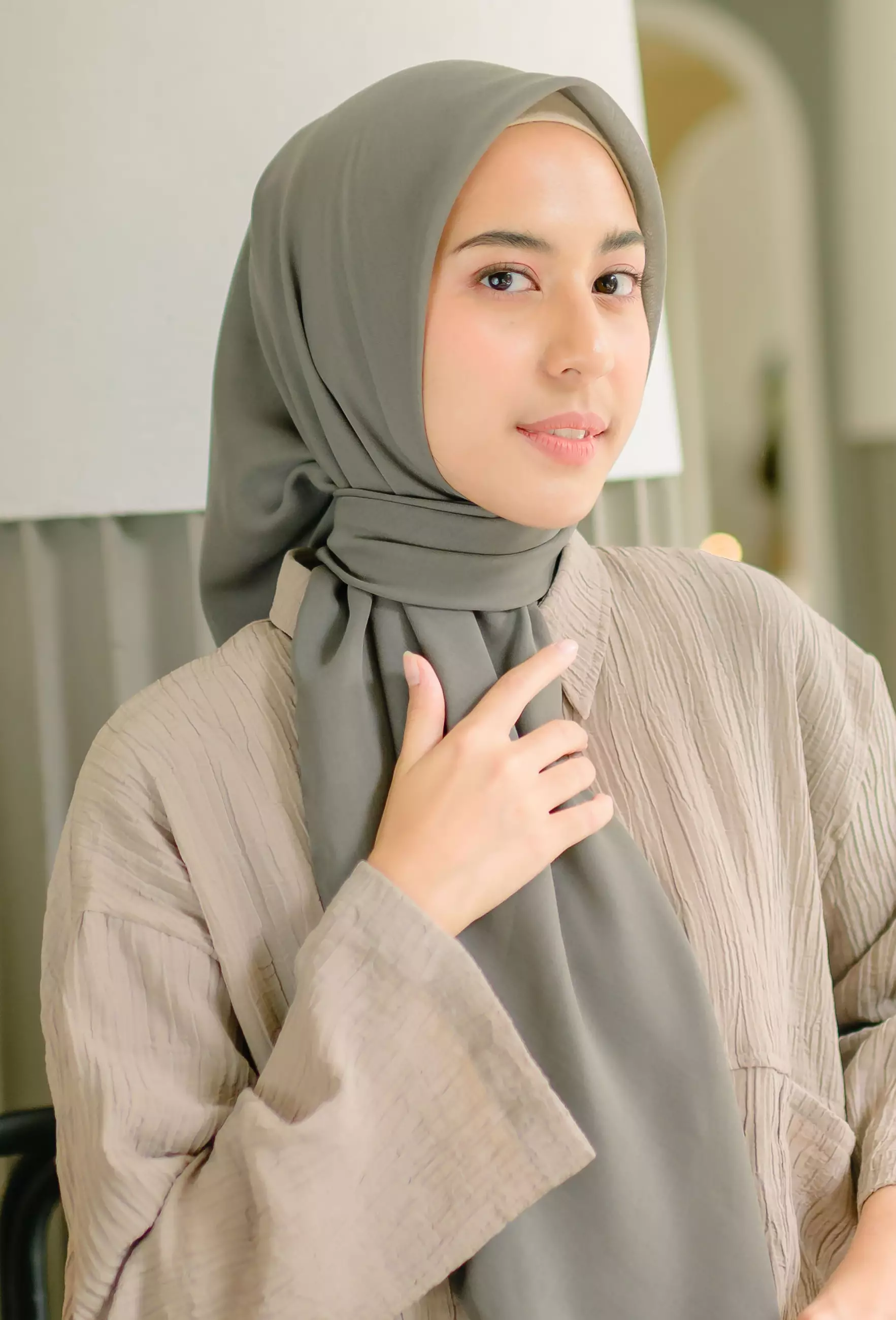 Mara Plain Paris Dark Grey