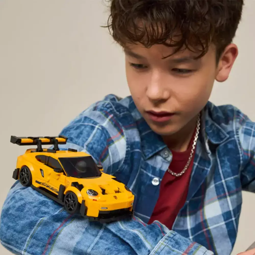 LEGO SPEED CHAMPIONS PORSCHE 911 GT3 RS SET 348 PCS 77239 - KUNING