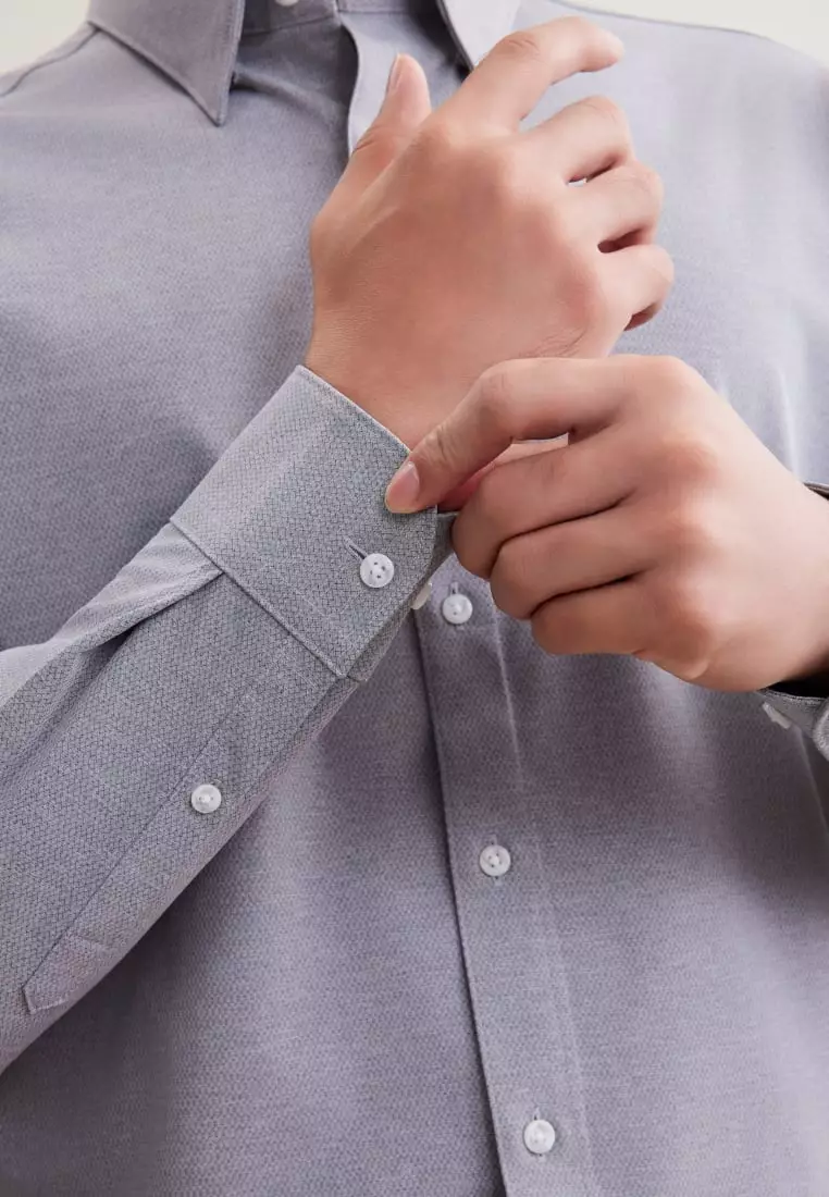 G2000 Non-Iron Dry Stretch Smart Fit Diamond Semi Solid Shirt