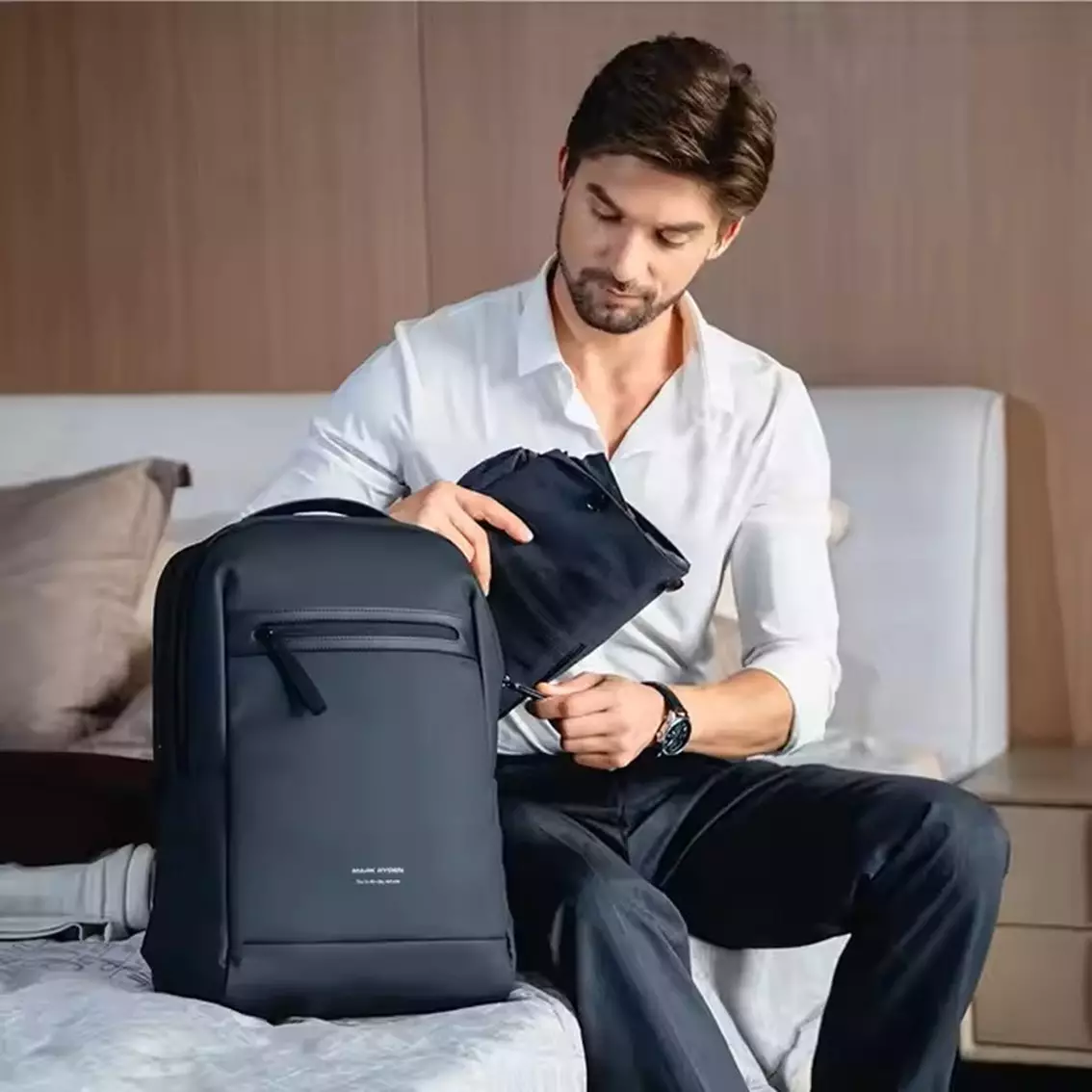 Mark Ryden Tas Ransel Backpack Laptop 15.6 Inch USB MR6075-GREY