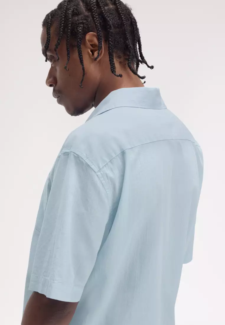Fred Perry M7762 Lightweight Texture Revere Collar Short Sleeve Shirt (Light Smoke)