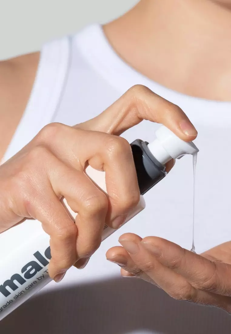 daily glycolic cleanser, brightens dull, uneven skin tone