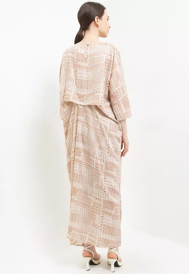 jual-chic-simple-embellished-neckline-tribal-print-ruched-kaftan