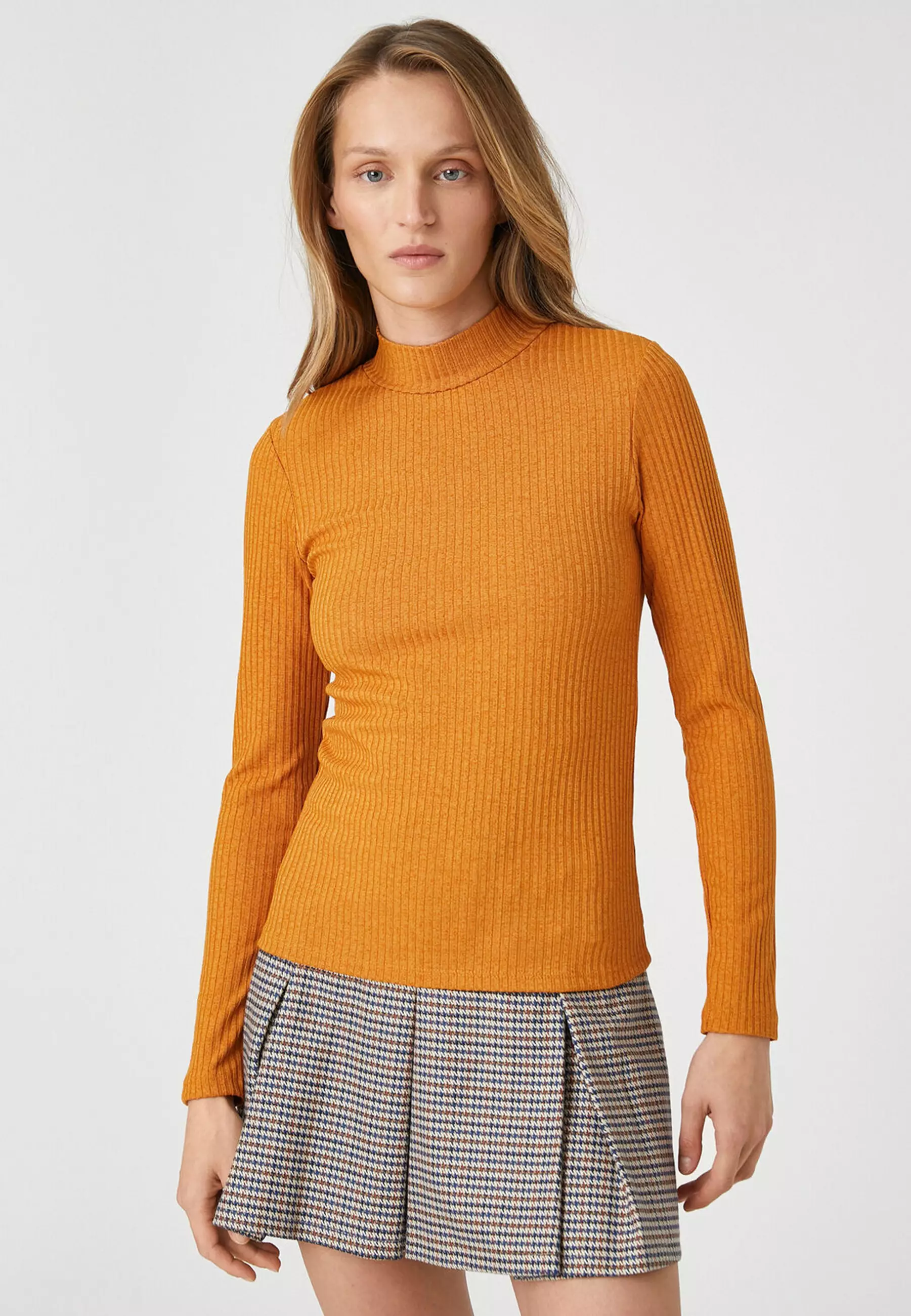 Jual KOTON Ribbed Turtleneck Long Sleeve T-Shirt Original 2025