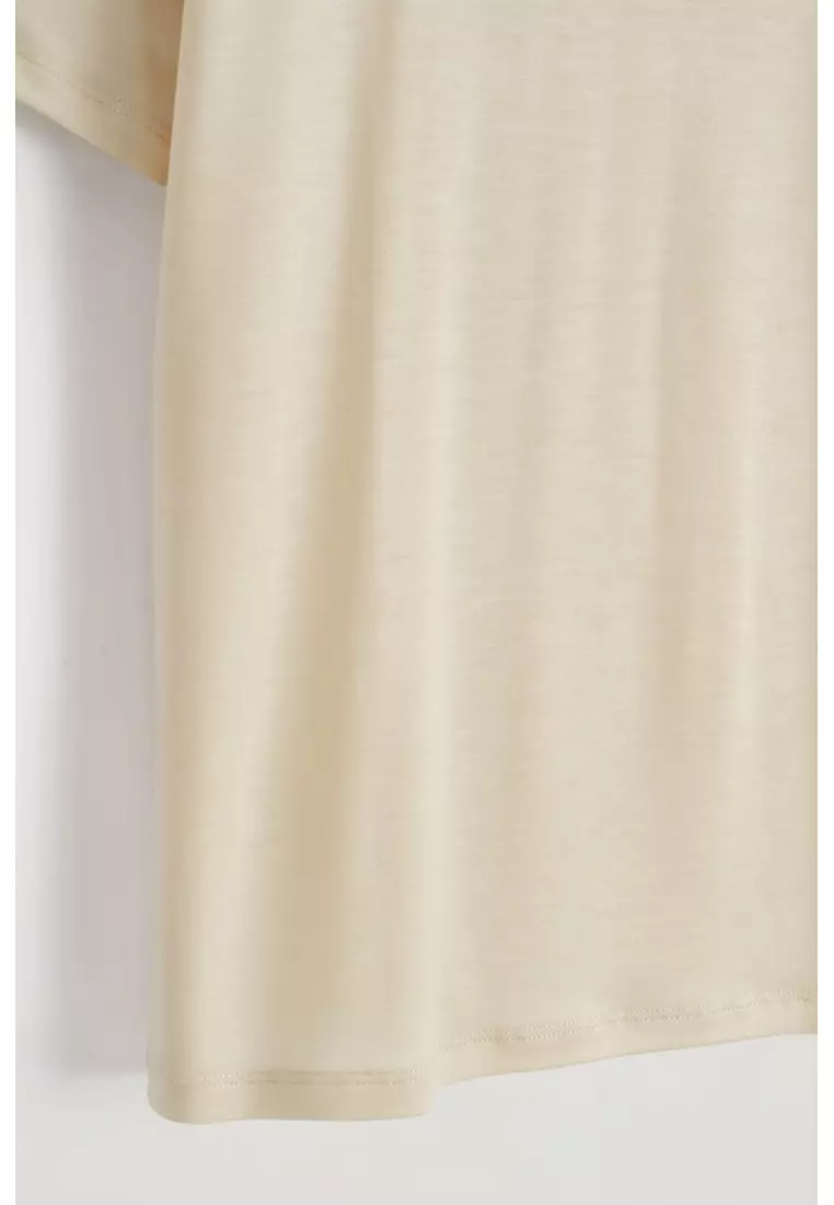 RELAXED SCOOP-NECK T-SHIRT