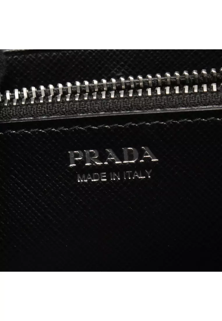 Pre-Loved Prada TESSUTO Bi-fold Long Wallet Nylon leather black