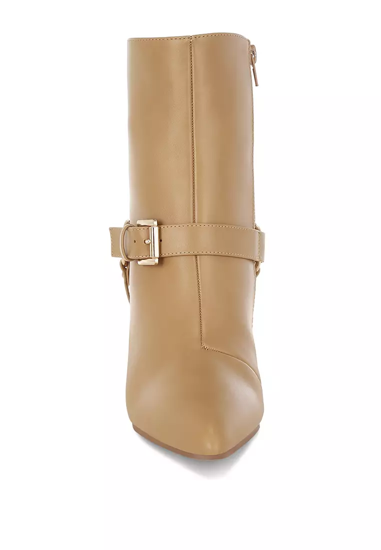 Sepatu bot stiletto detail tali kekang warna krem