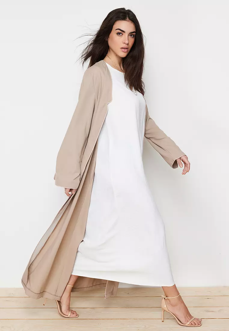 Pipe Aerobin Long Woven Abaya