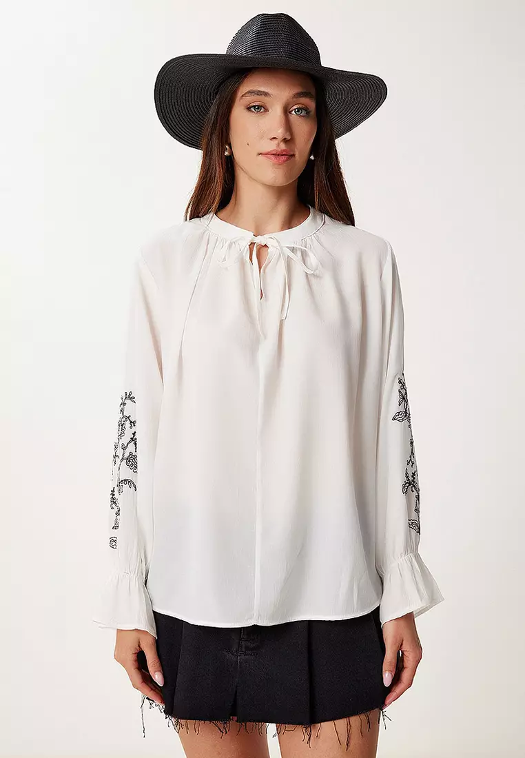 Embroidery Embroidered Linen Blouse