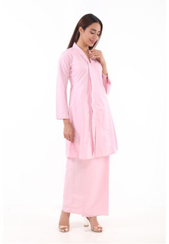 Buy Kebarung Sarimah from Amar Amran in Pink at Zalora