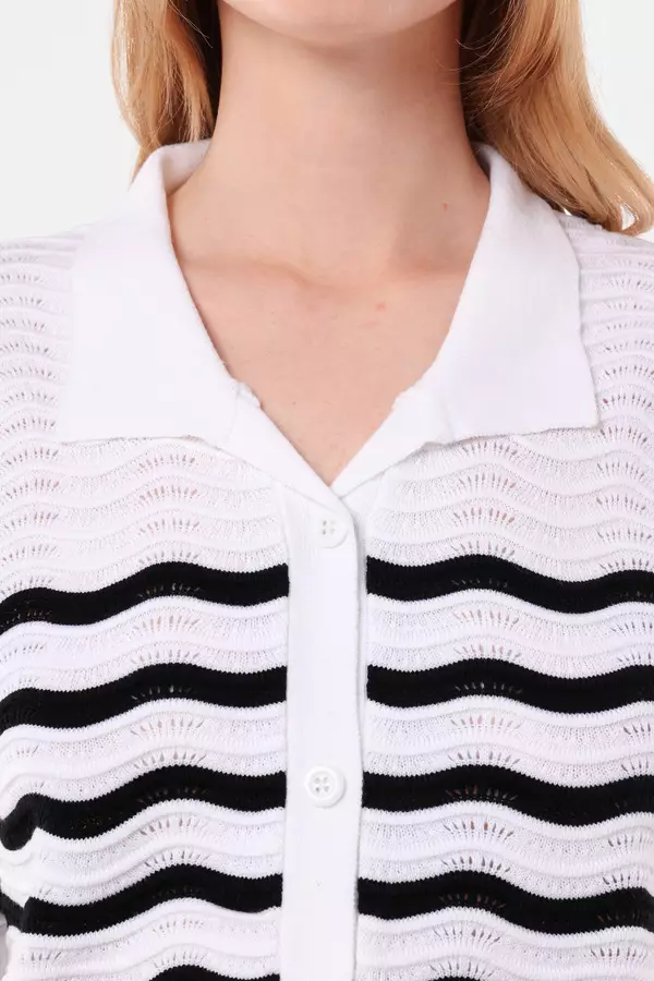 MINIMAL - Venna - Kemeja Rajut Motif Garis - White Colour White