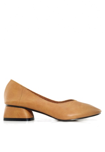Twenty Eight Shoes brown Vintage Cowhide Low heels VL8181 A1BA0SHF390C13GS_1