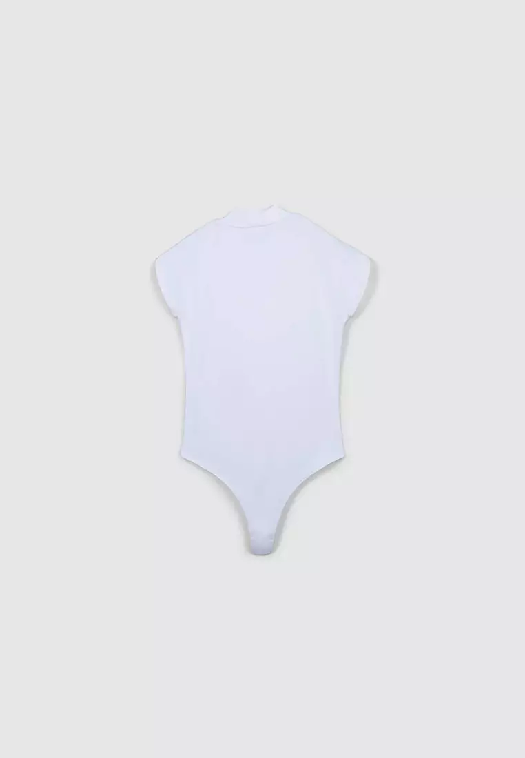 Woman Short-Sleeved T-Shirt