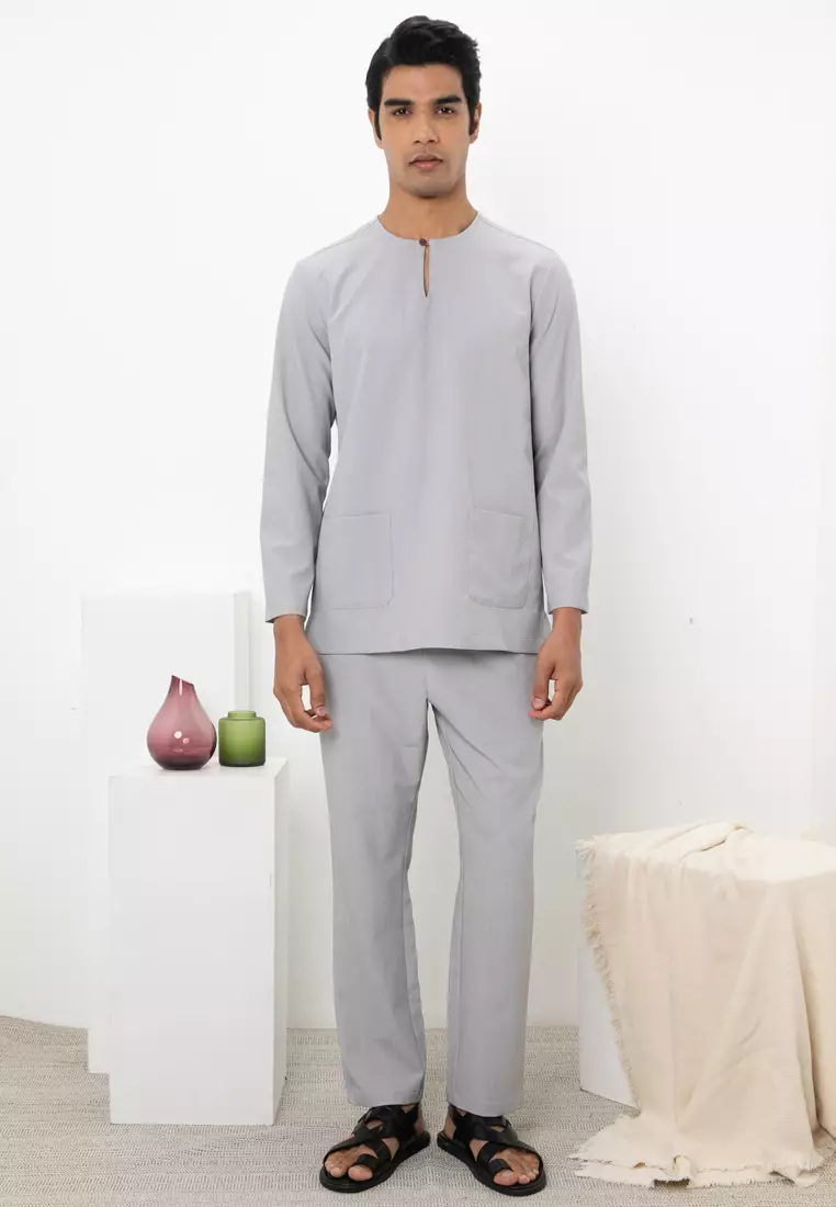 Buy Teluk Belanga Executive 2025 Online ZALORA