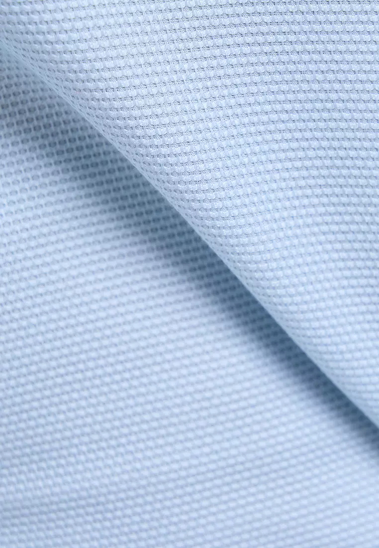 MANZONE - Kemeja Dobby Lengan Panjang Pria Ami 5 Slim Fit - Blue Warna Blue