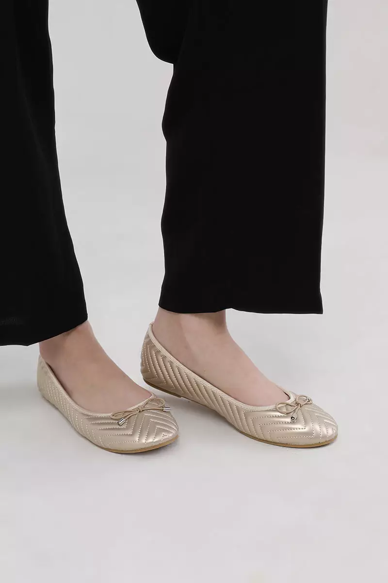 Sofia Manny Ballerina Quilted Gold