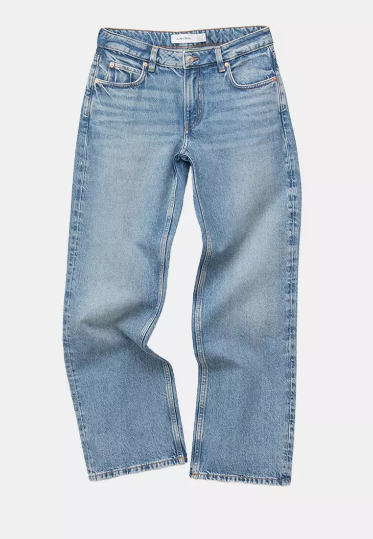 Straight-Leg Jeans