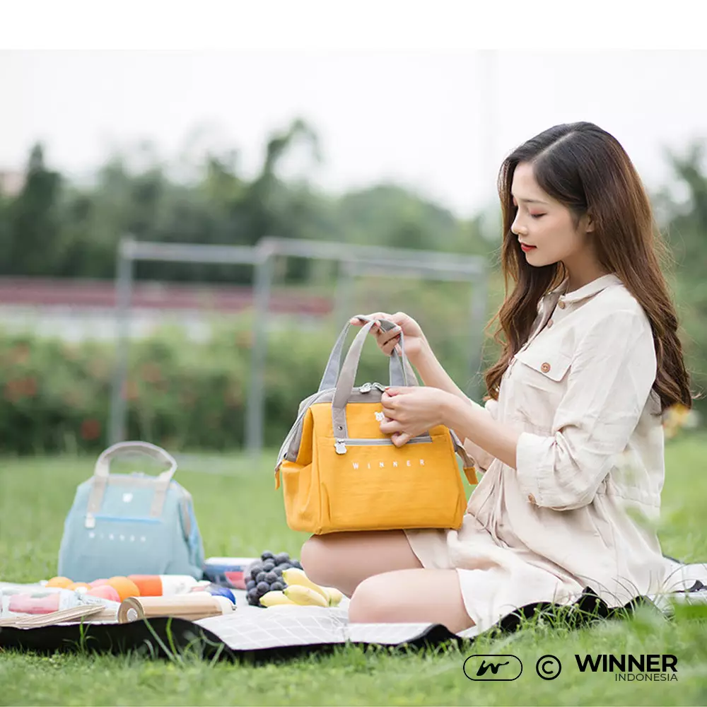 Tas Bekal Makan Tahan Panas Dingin Anti Air Makanan Bento Elegan Thermal Lunch Bag (T14-008) - Navy M