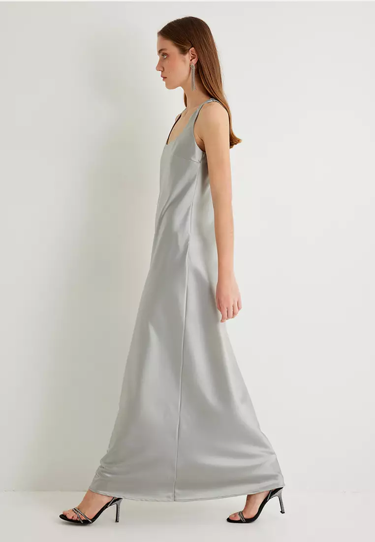 Long Satin Halter Neck Sleeveless Dress
