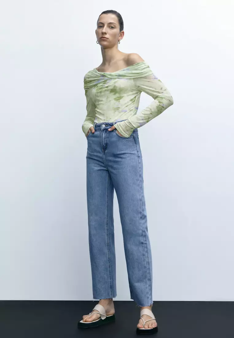 Buy Urban Revivo Frayed Hem Jeans Online