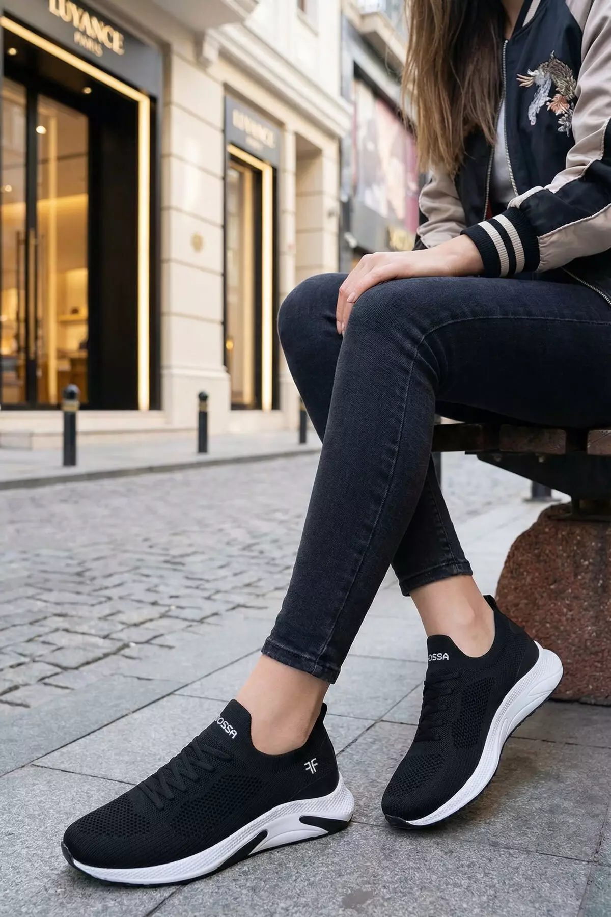 Black Women'S Sneaker 21253