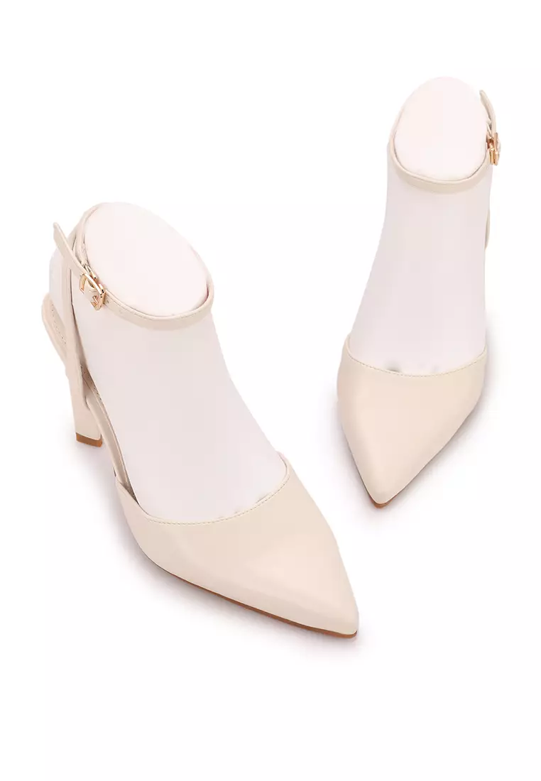 White pointed deals toe heels