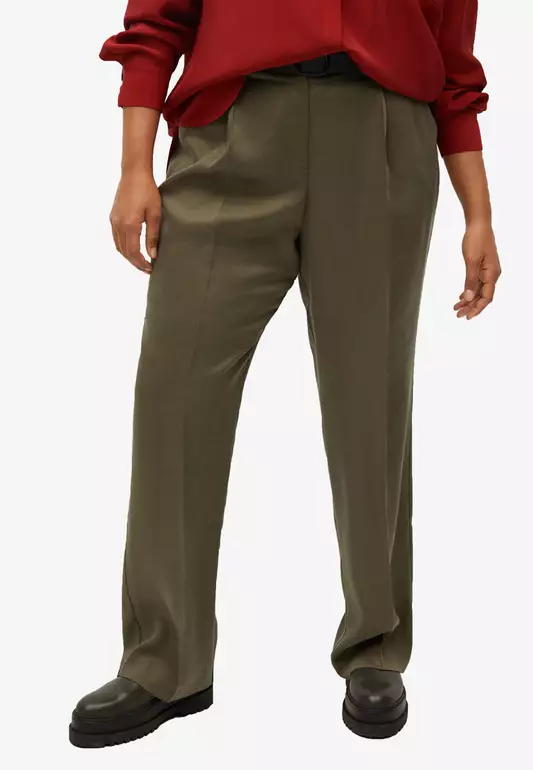 Plus Size Belt Straight-Fit Trousers