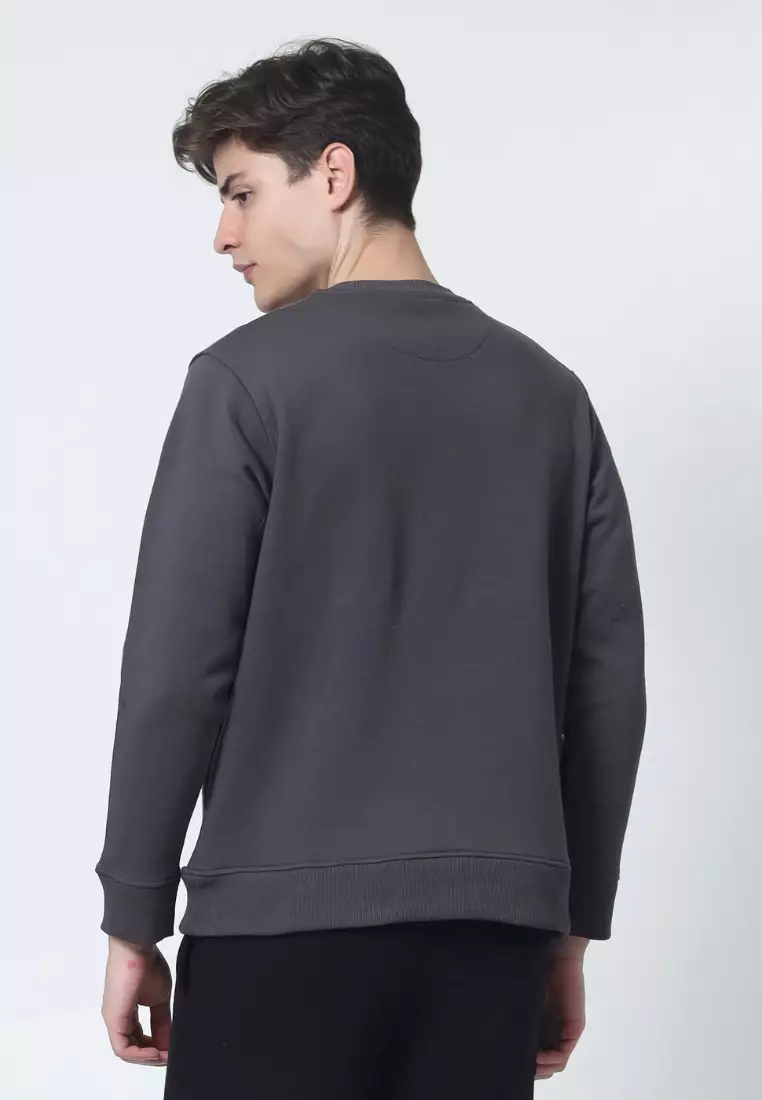 Cotton Well Coofy Crewneck Sweatshirt with Hidden Pocket Dark Grey | Sweater Polos Kantong Tersembunyi Abu Tua Charcoal