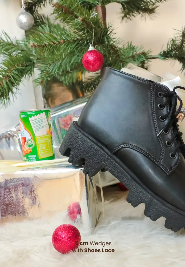 Wedges docmart on sale