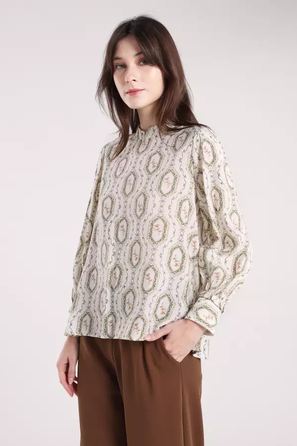 MINIMAL - Lavoira - Blus Print Motif Novelty - Light Green Colour Green_Light