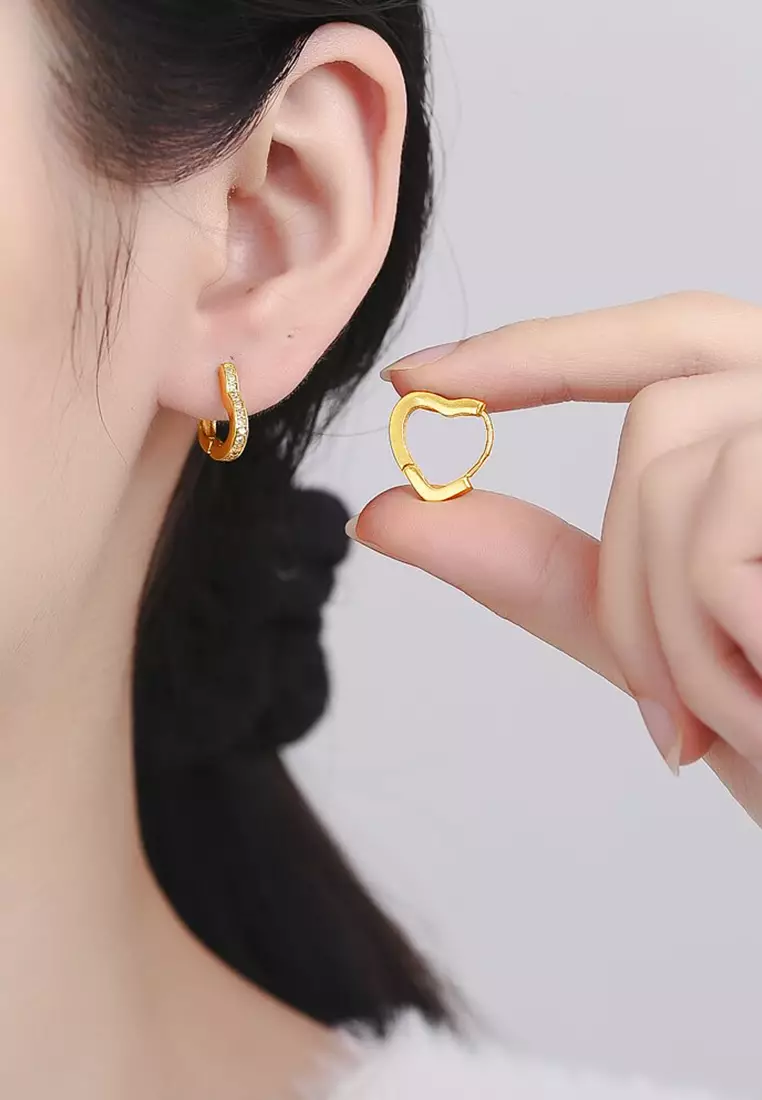 Anting Wanita Titanium Anting Giwang Cewek Korea Elegan Gold heart shap design Earrings