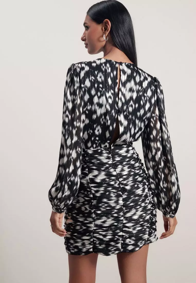 長袖皺摺迷你連衣裙