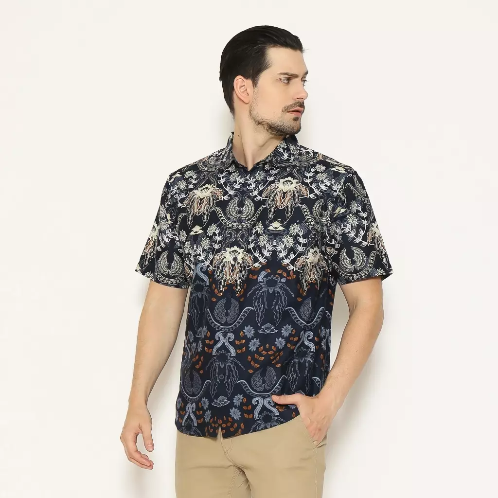 AMK Kemeja Batik Pria Lengan Pendek SHB Bria S/S Navy Blue