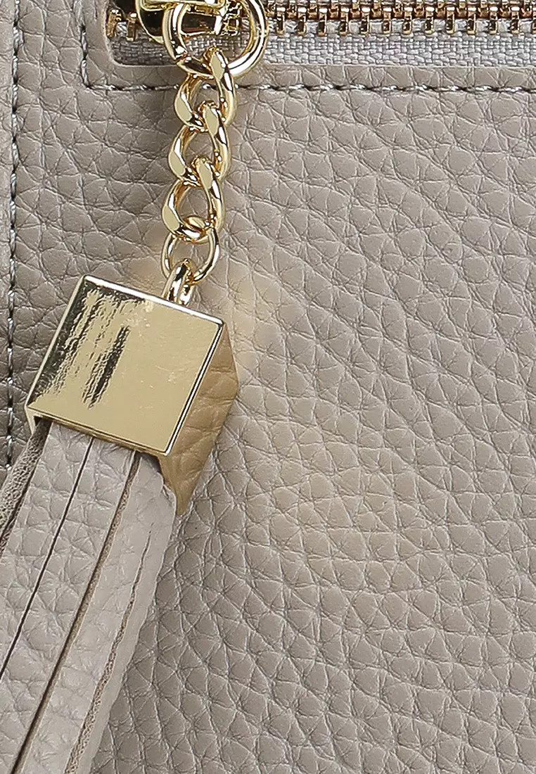 Pebbled Pouch With Card Holder