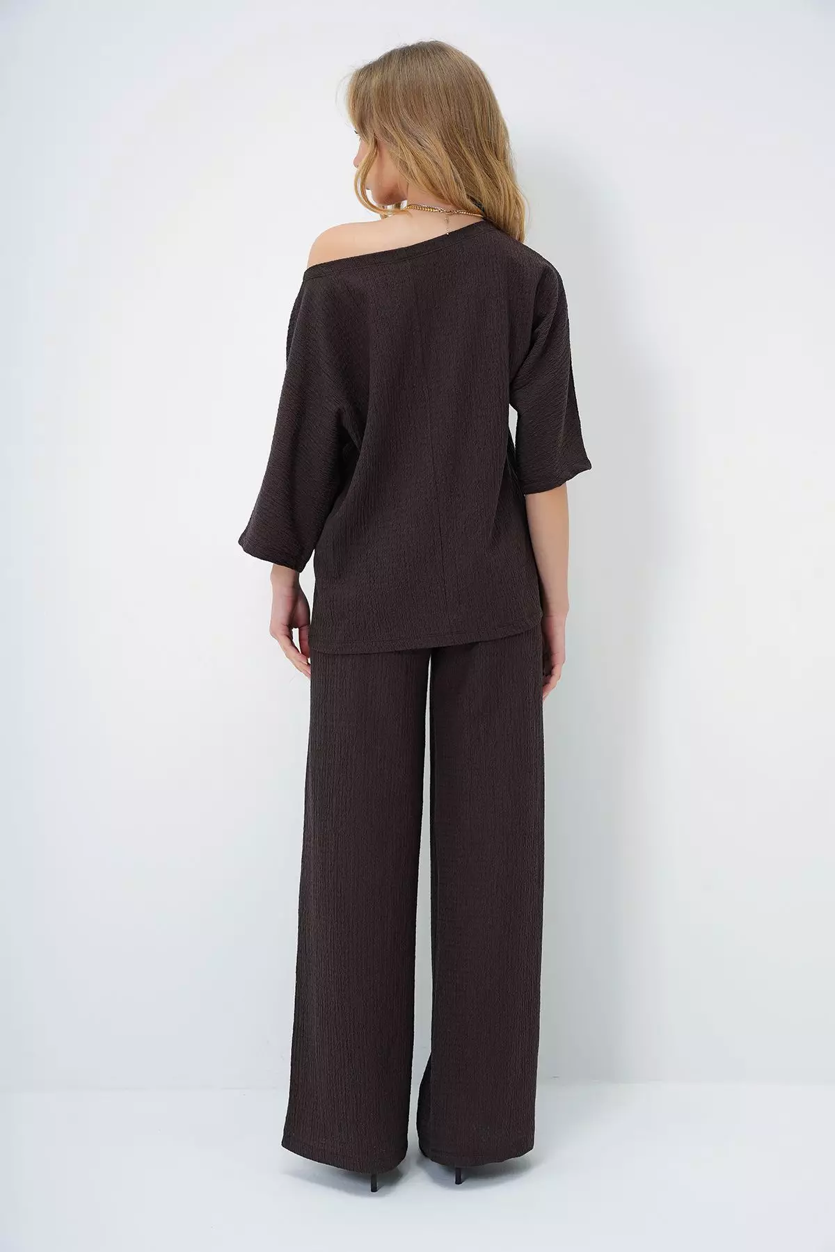 Women's Bitter Coffee Boat Neck Bat Sleeve Casual Blouse and Palazzo Trousers Crepe Set