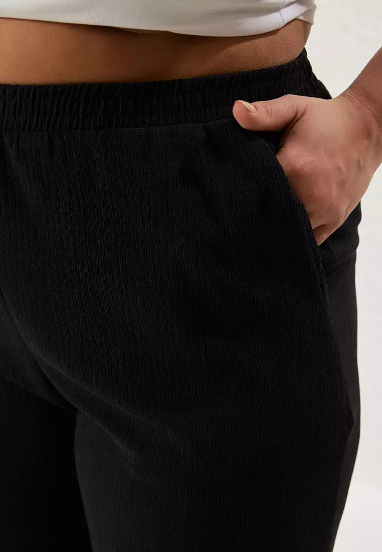 Black High Waist Wide Leg Textured Crepe Fabric Plus Size Trousers TBBSS25AR00002