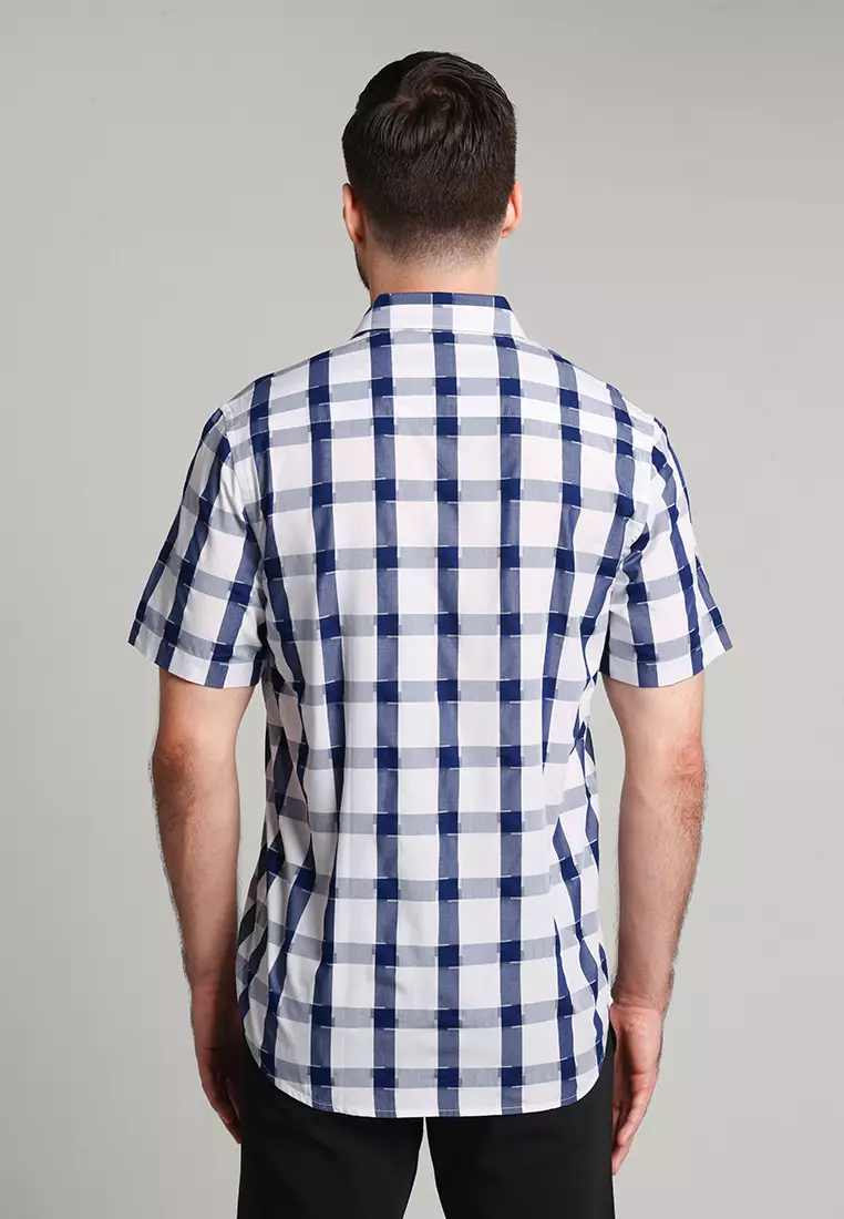 MOC - Kemeja Kotak-kotak Lengan Pendek Pria Zertta - Navy