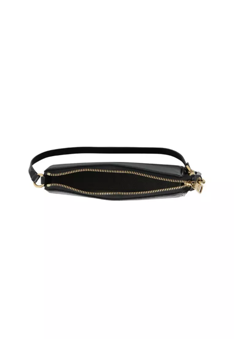 Plaza 18 Women's Handbag in Black CCD09
