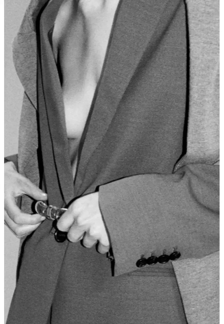 WOOL-BLEND BLAZER