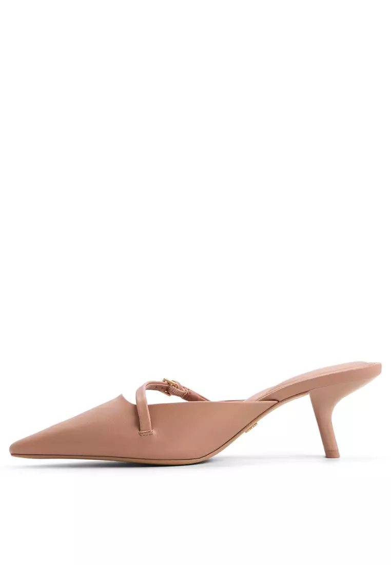 Goldenhaze Kitten Pump Heels