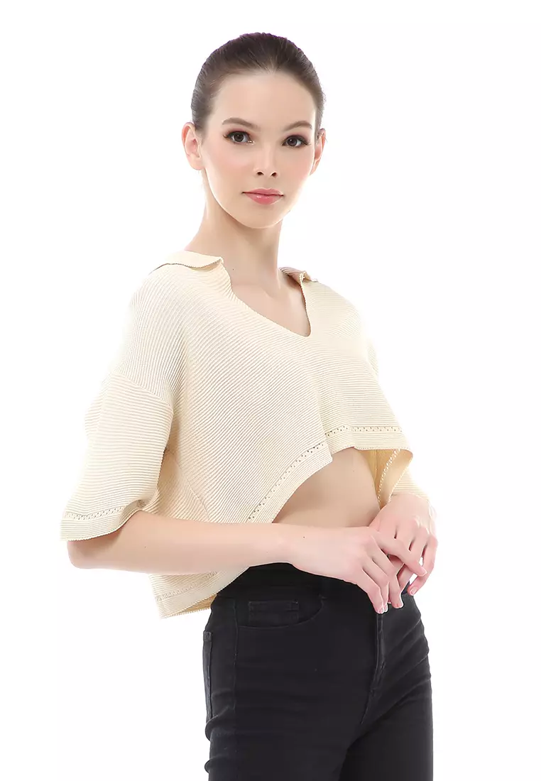 Albertine Atasan Crop Wanita Lengan Pendek Blouse Vneck Motif Polos Material Rajut ORIGINAL - Cream