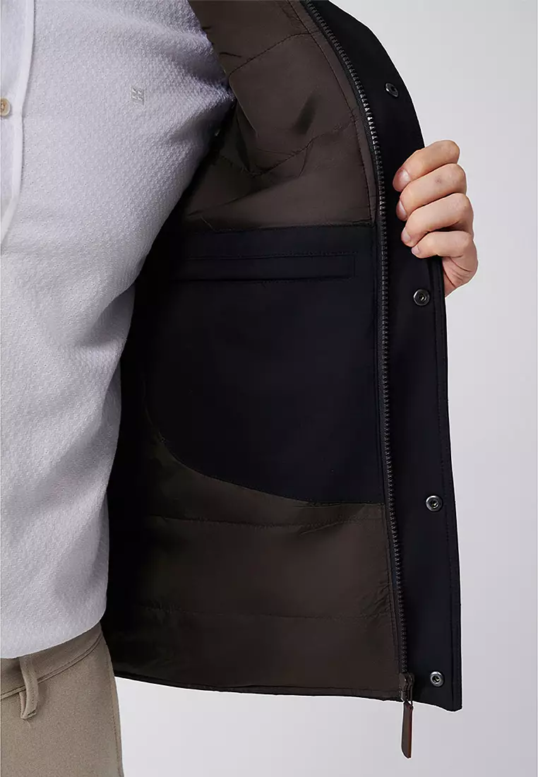 Stand Collar Water Repellent Puffer Vest