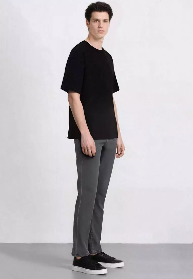Pedro Slim Fit Jeans
