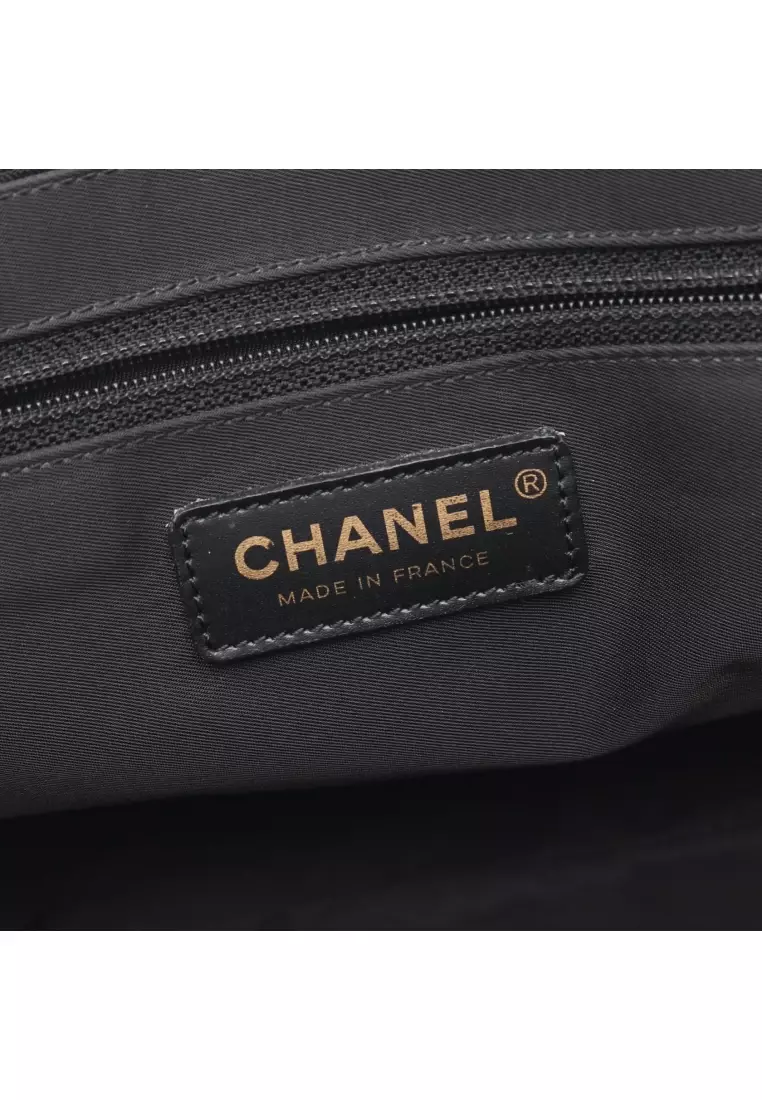 Pre-Loved Chanel New travel line MM Handbag tote bag nylon canvas leather black gold hardware