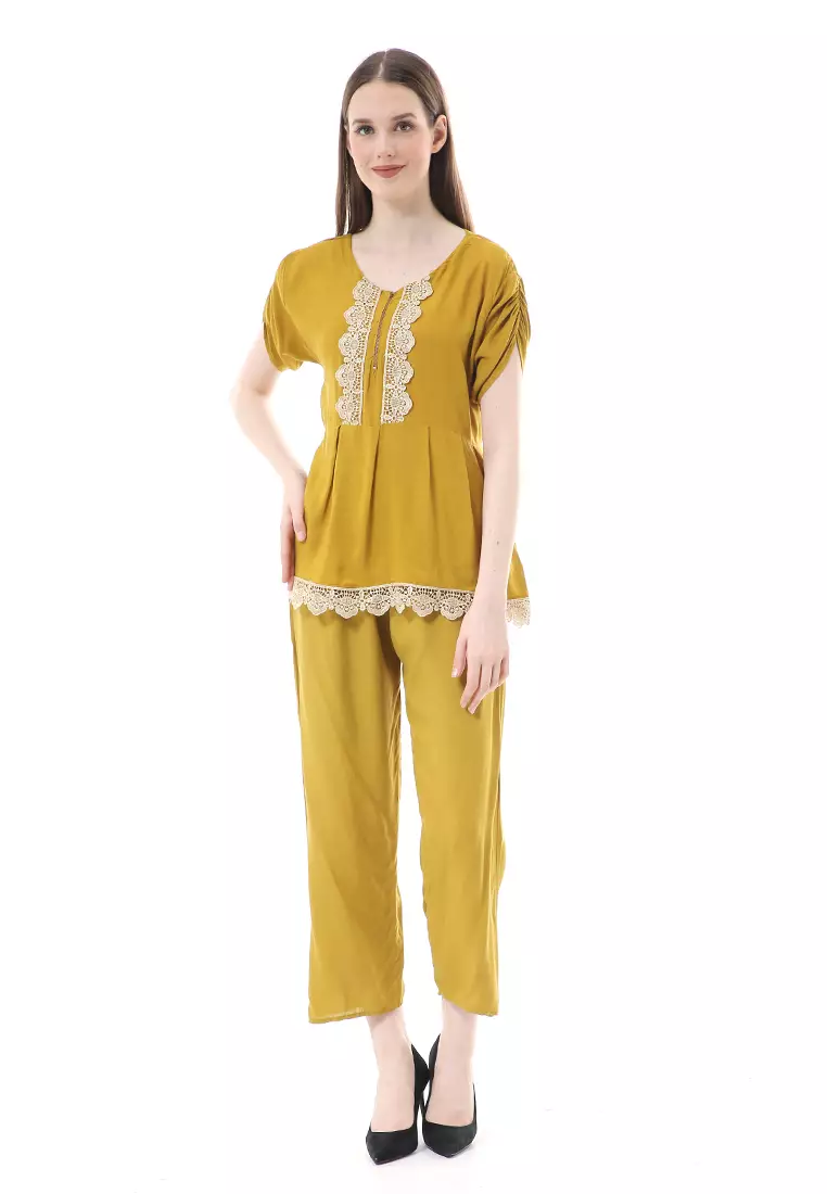 Zemira Piyama One Set Atasan Bawahan Wanita High Quality - Kuning Gold