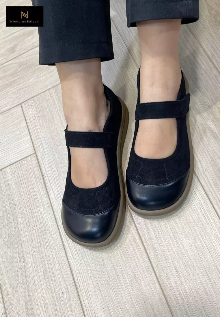 Flat Edlyn Black